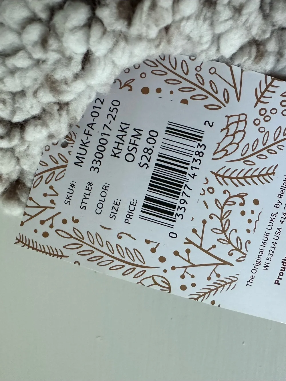 Muk Luks Beige Sherpa Pom-Pom Neck Warme NWT